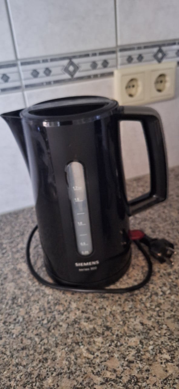 Koffiezetapparaat, koffiemolen, waterkoker e.d.