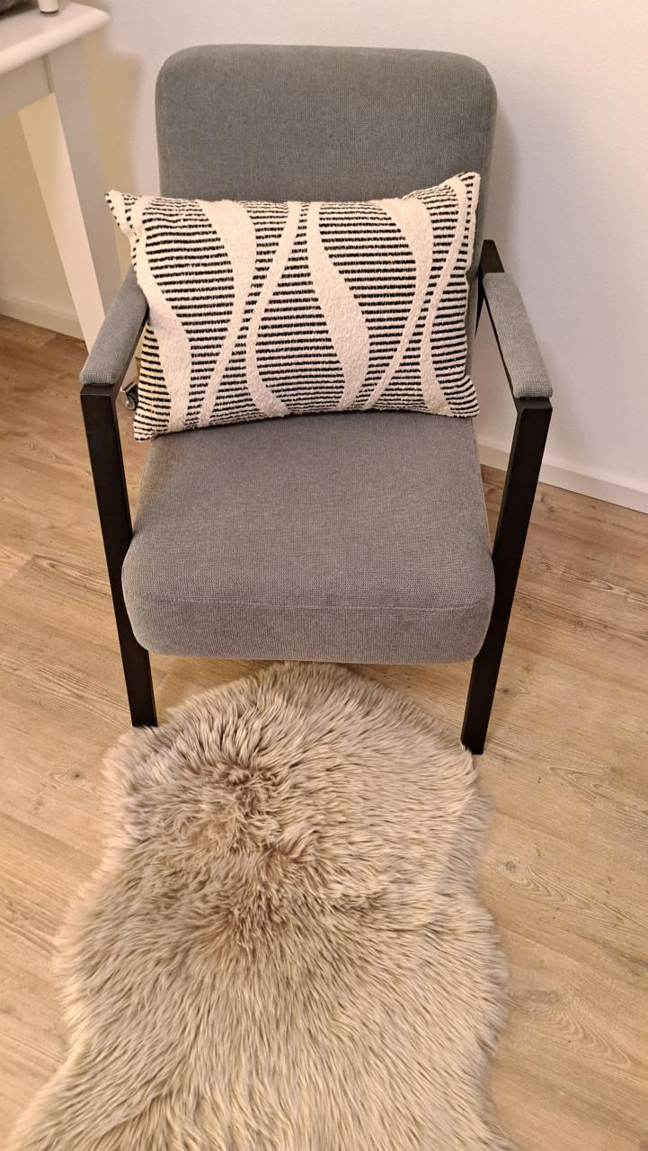 Mooie moderne fauteuil - voor vele woonstijlen geschikt