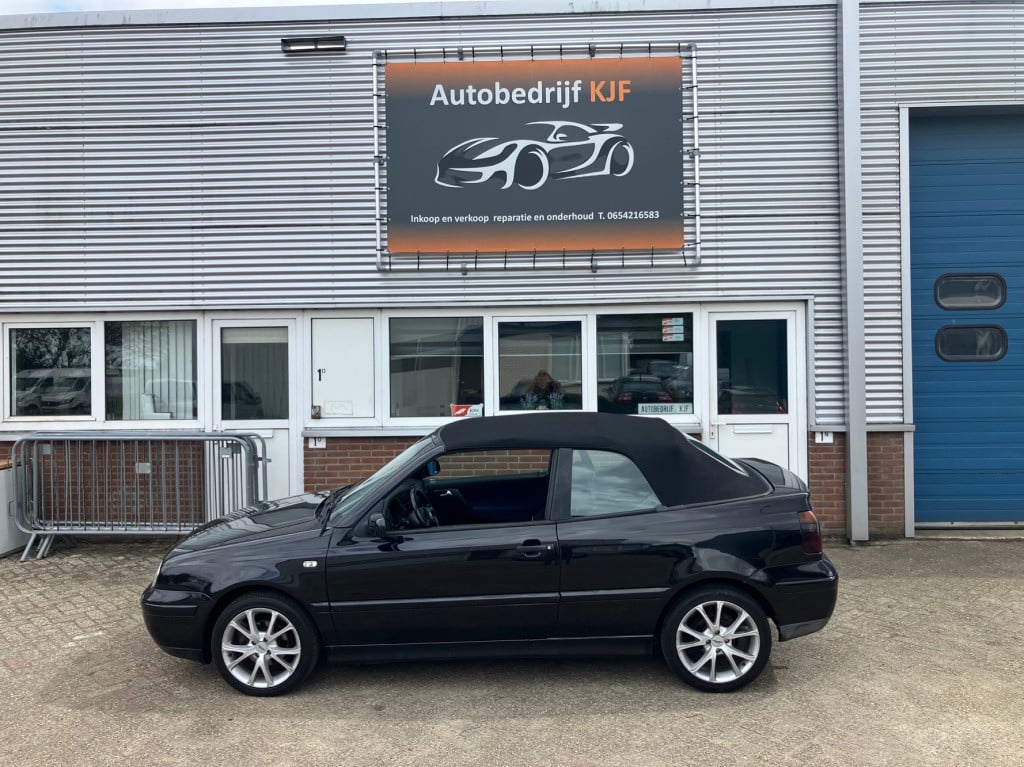 Volkswagen Golf 1.8 cabrio