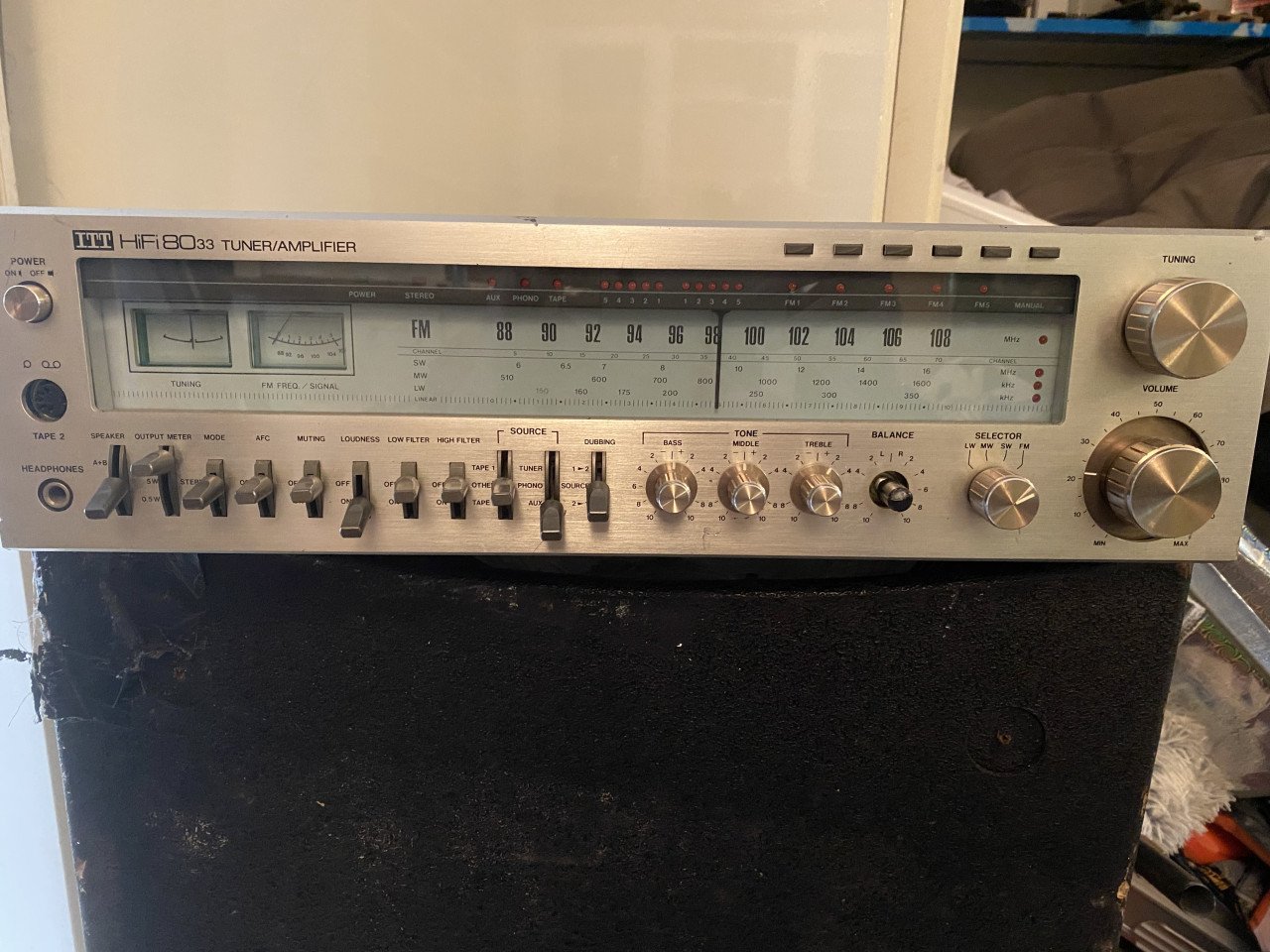 ITT HIFI 8033 amplifier