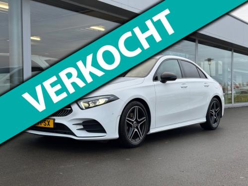 Mercedes-Benz A-Klasse 200 amg line night- pakket automaat , sfeer verlicht