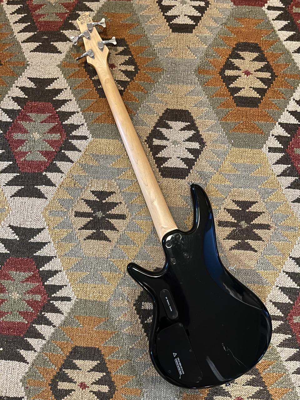 Ibanez Soundgear GR200 actieve basgitaar