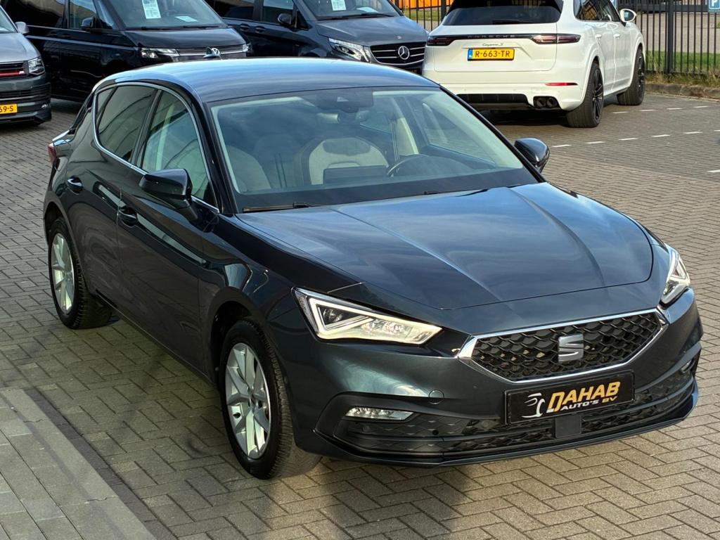 Seat Leon 1.5 tsi | acc | navi | stoel/stuurverwarming | apple carplay | na