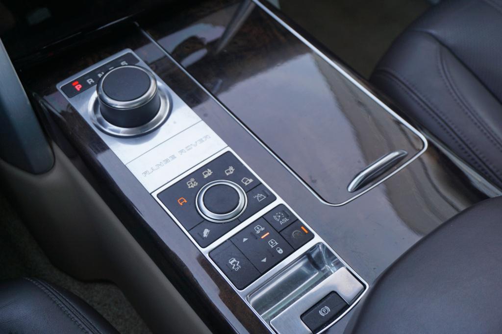 Land Rover Range Rover 3.0 tdv6 vogue 1e eigenaar - climate / navi / pano /