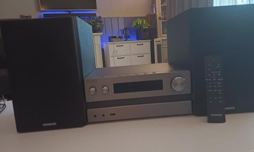 Micro set van merk kenwood