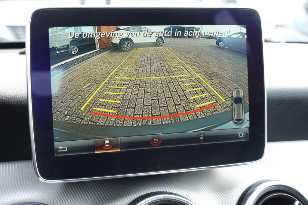 Mercedes-Benz Cla shooting brake 180 orangeart edition