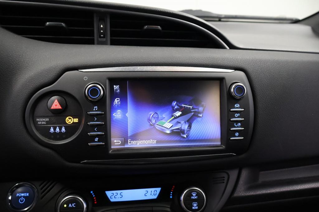 Toyota Yaris 1.5 hybrid executive