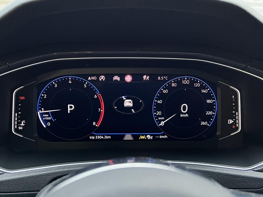 Volkswagen T-roc 1.5 tsi sport automaat | apple/ android carplay | climate 