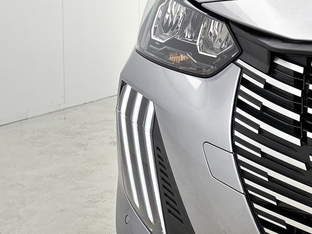 Peugeot 208 hybrid 110 pk automaat allure | rijklaar | 360 camera | navigat
