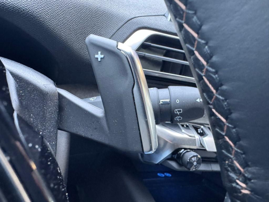 Peugeot 3008 1.6 hybrid4 300 gt