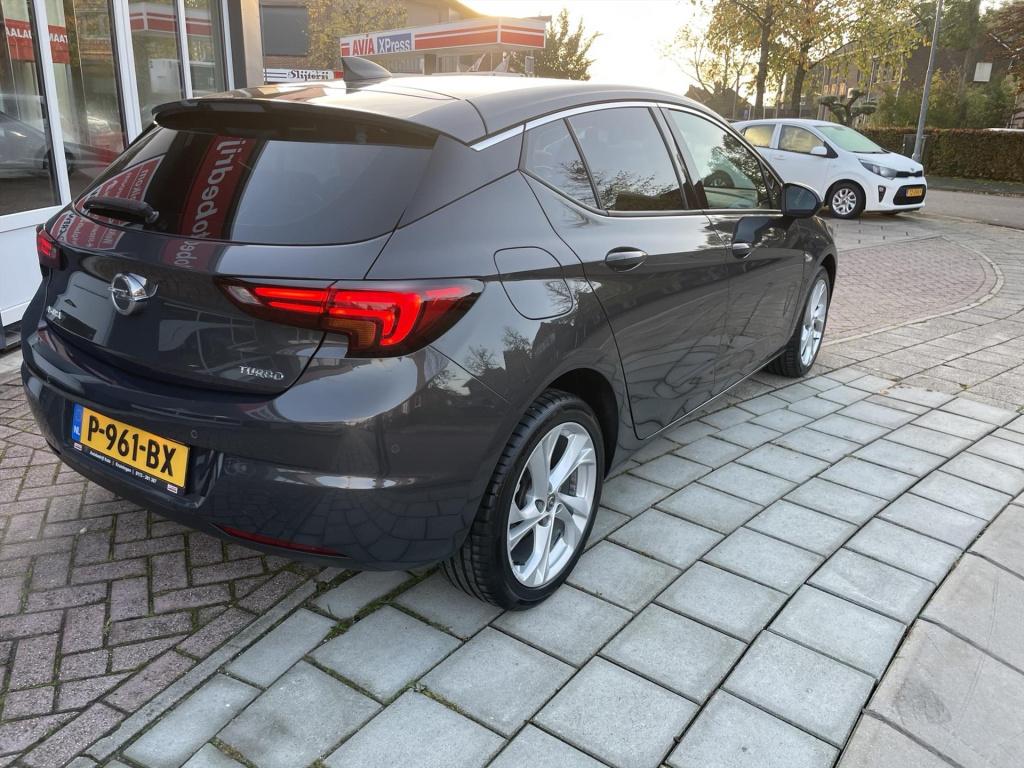 Opel Astra 1.4 turbo 92kw 5d