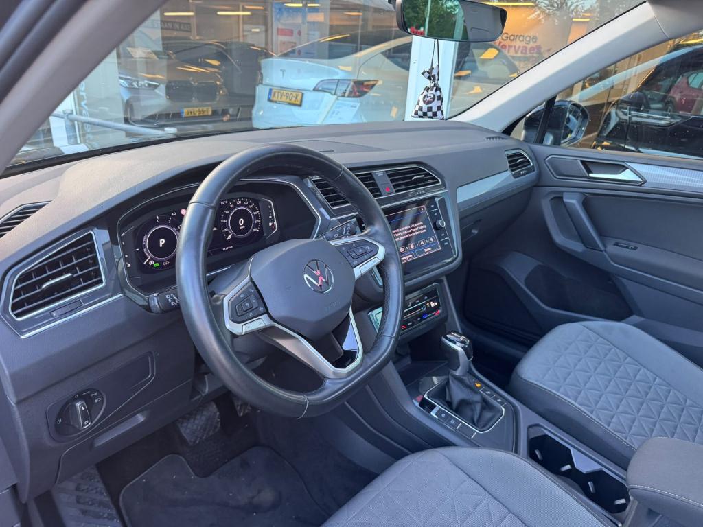 Volkswagen Tiguan 1.4 tsi ehybrid life