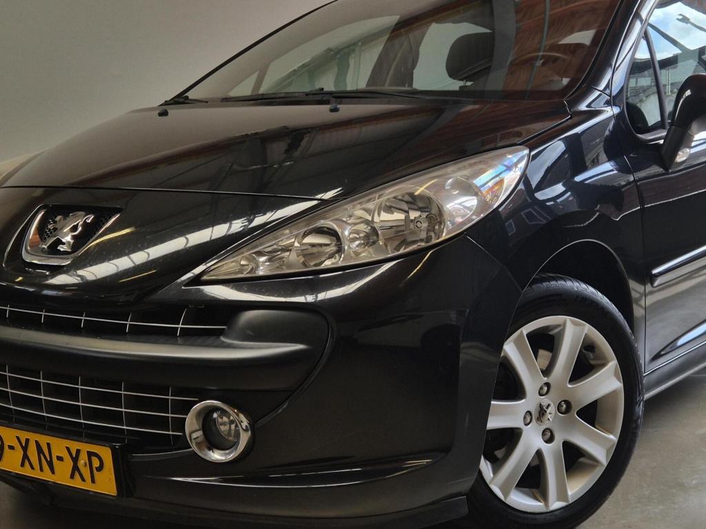 Peugeot 207 1.6 vti xs