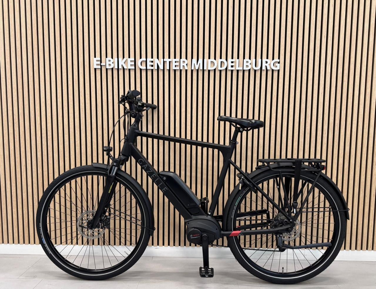 Gazelle Medeo Bosch Performance Line 60CM 2243KM 400Wh