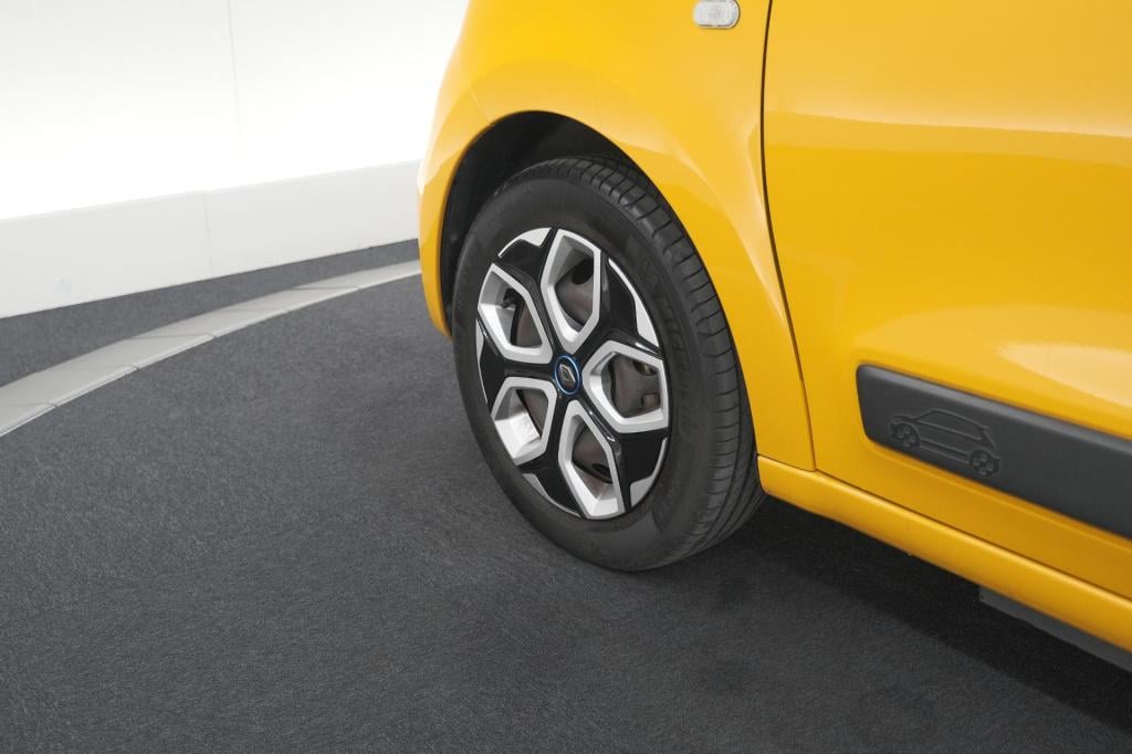 Renault Twingo z.e. r80 collection | lage kilometerstand | apple carplay | 