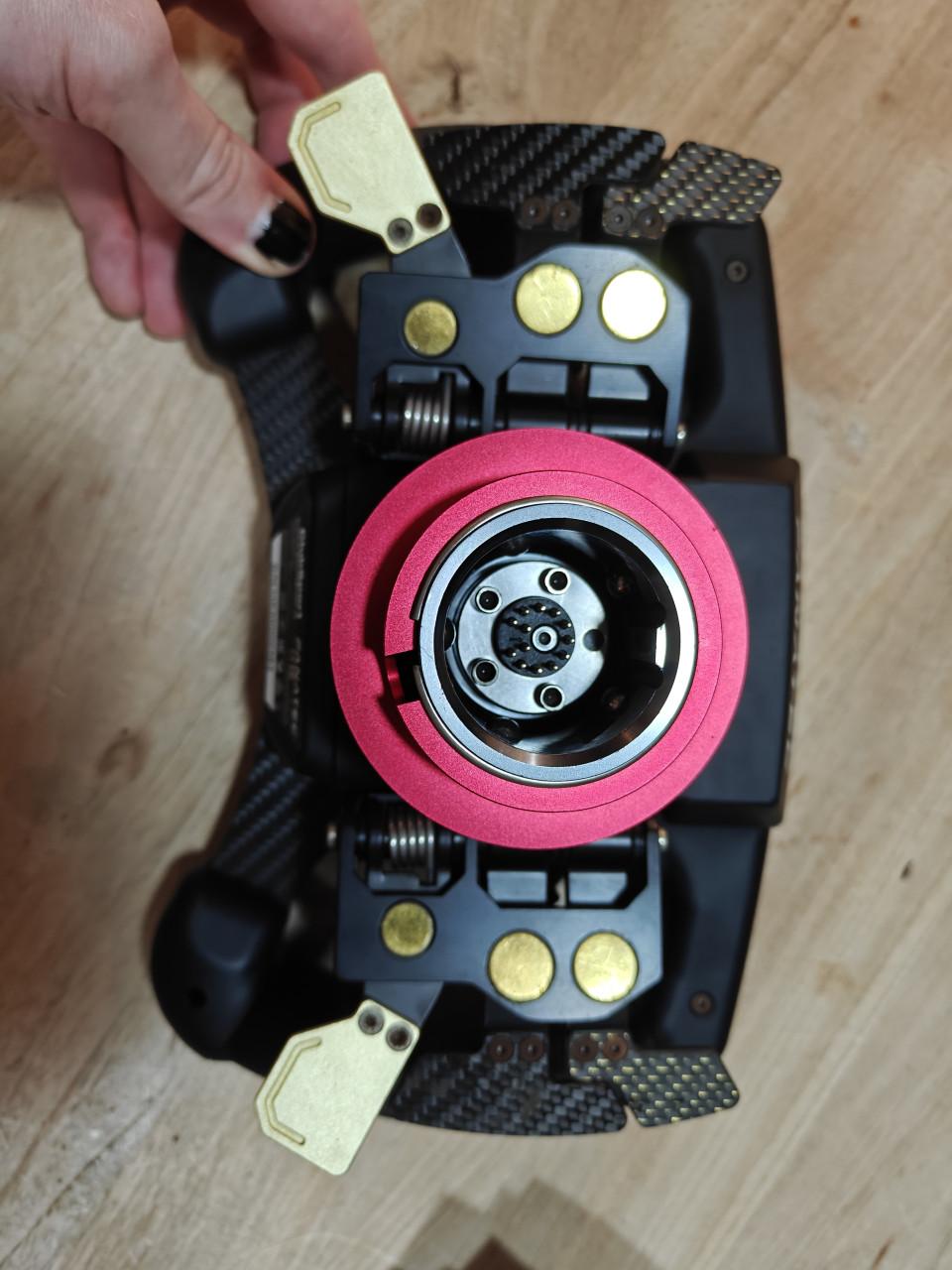 Fanatec Clubsport v2.5 wheel base + Formula v2 stuurwiel