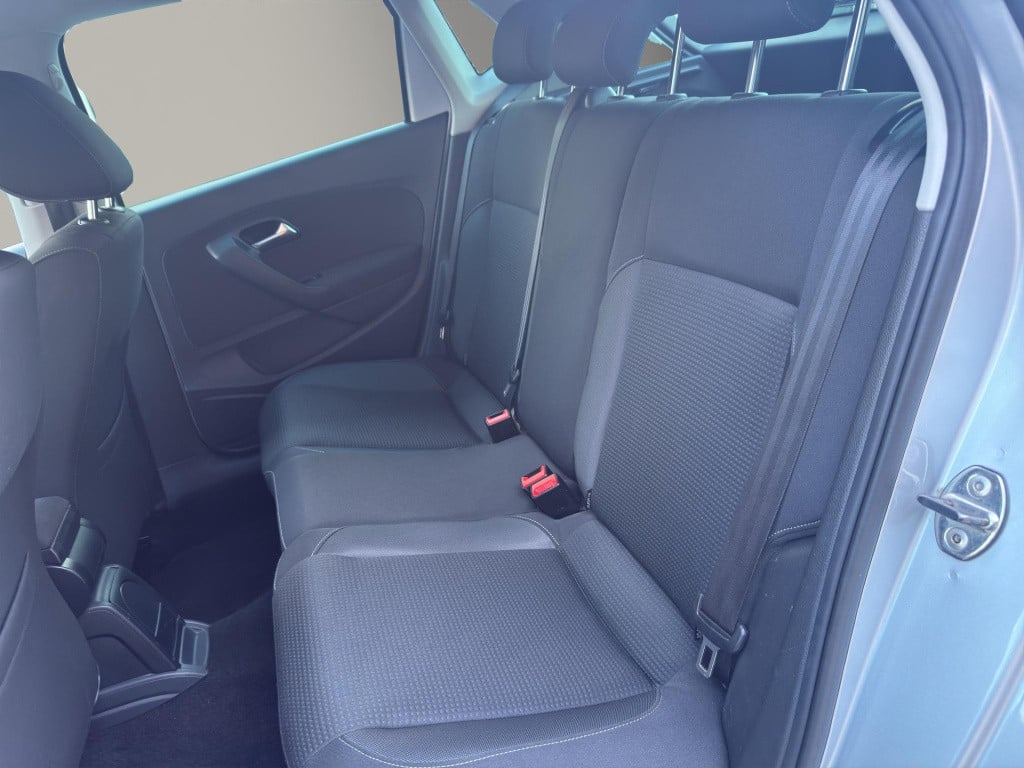 Volkswagen Polo 1.6 tdi highline dsg clima stoelverwarming