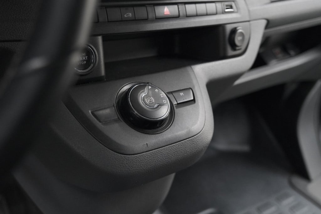 Peugeot Expert 2.0 bluehdi 180 automaat standard premium | standkachel | tr