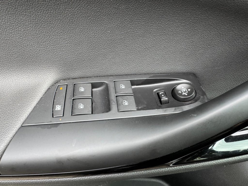 Opel Astra sports tourer 1.2 bns elegance