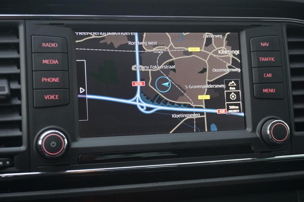 Seat Leon st 1.0 ecotsi style connect climate / navi / cruise / camera / pa