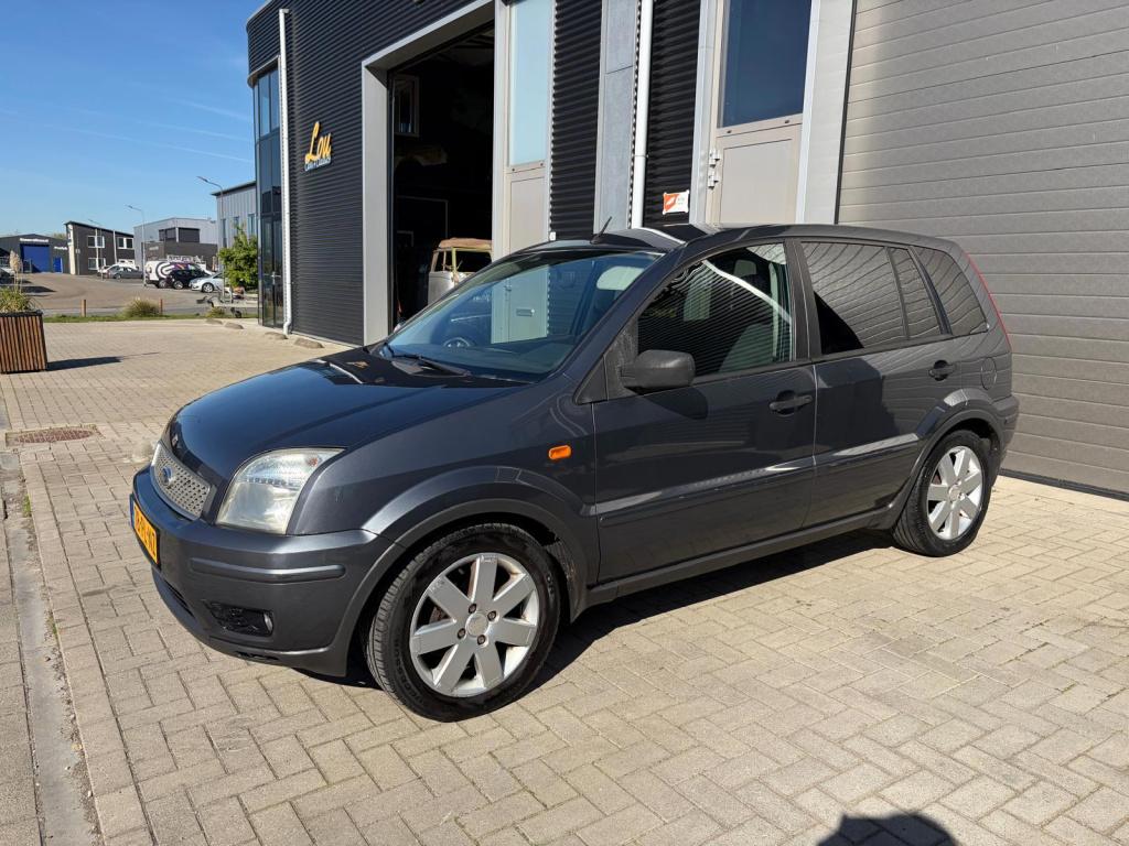 Ford Fusion 1.6-16v futura/174.000 nap/nwe koppeling/trekhaak/lichtmetaal/