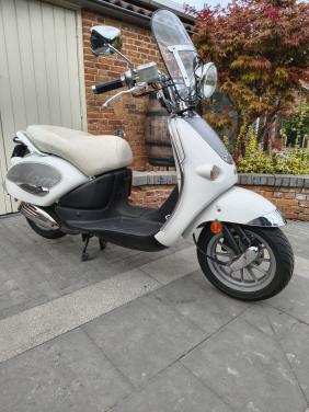 Aprilla mojito retro scooter