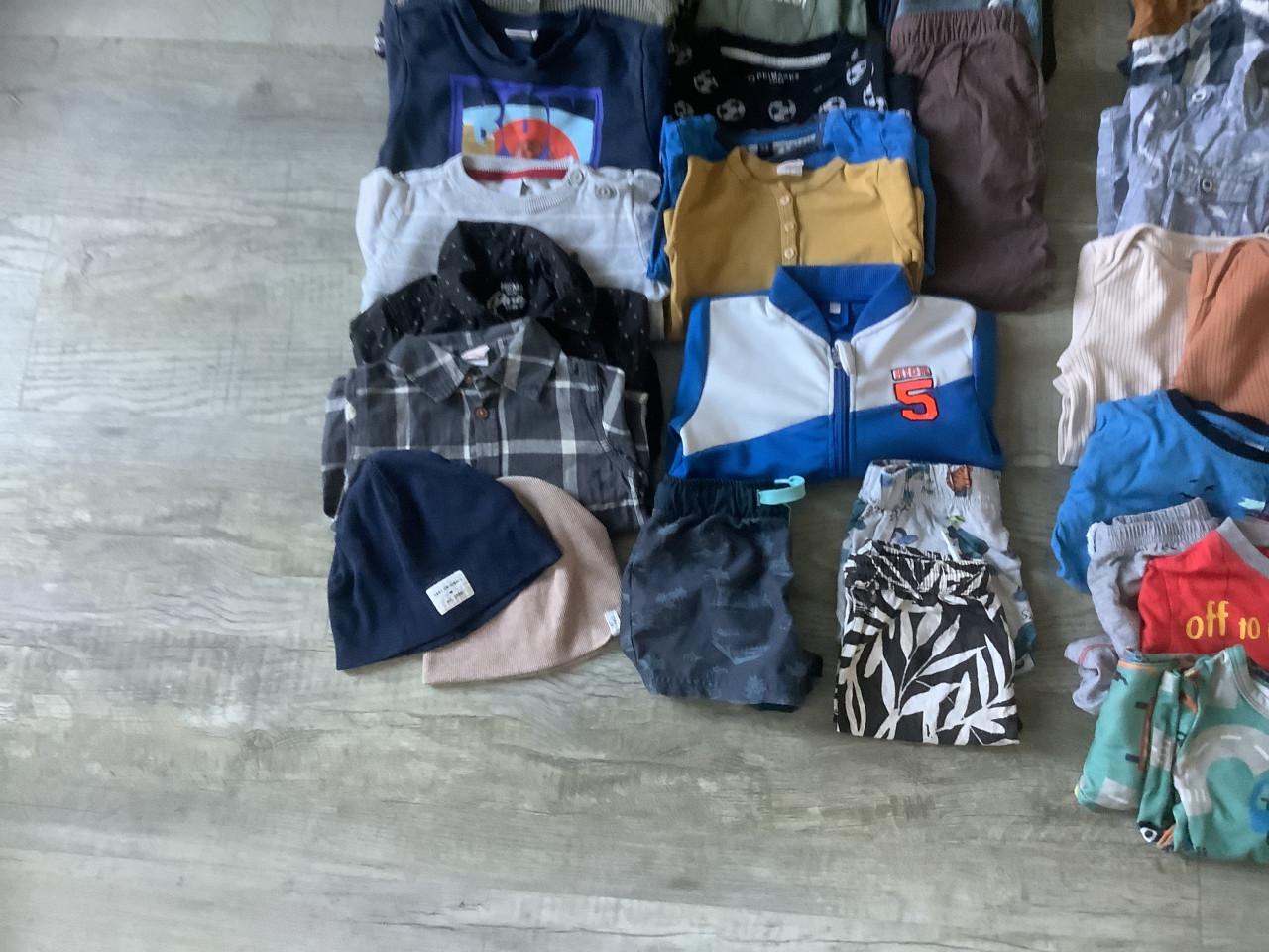 Ophalen € 30,-  Kledingpakket 81 stuks, Jongens - maat 86/92 - zie foto’s