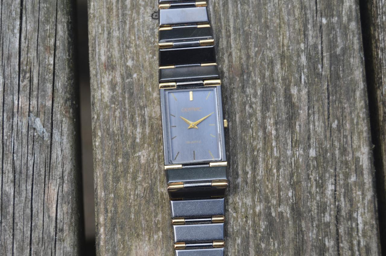 Diverse dameshorloges, werking onbekend!!