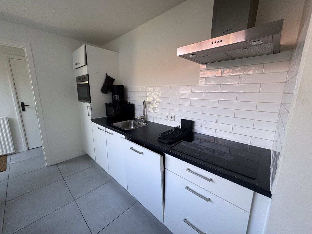 Instapklare gemeubileerde eengezinswoning met tuin en 3 slaapkamers