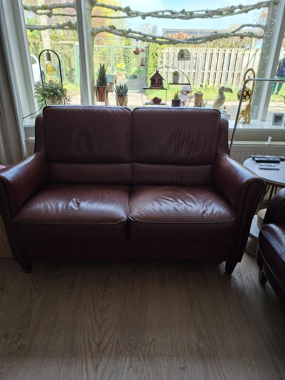 Schapenleren bank en stoelen