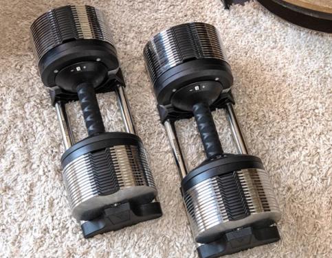 2 Verstelbare   Dumbbells   32kg   -   Vengeance   -   1kg   Stappen