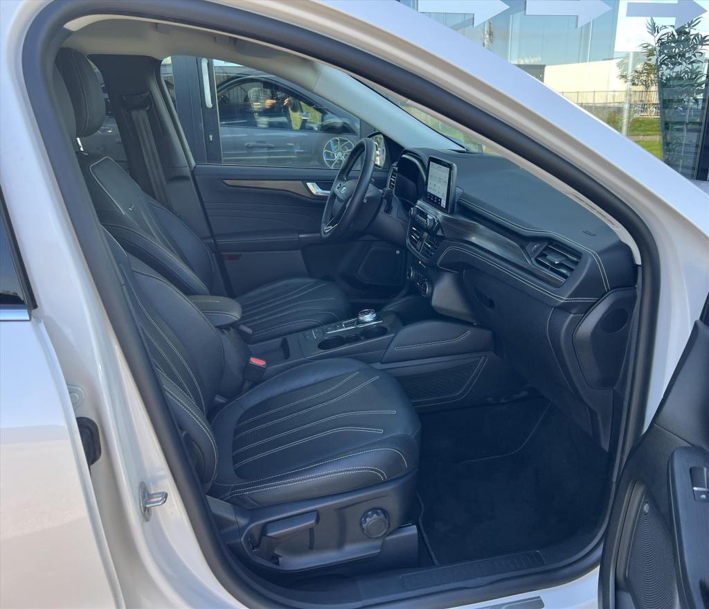 Ford Kuga 2.5 phev e-cvt 225pk vignale , trekhaak , winterpack met voorruit