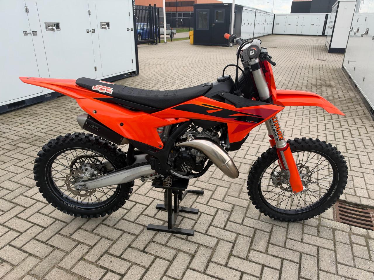 KTM 125 SX 2025 | 89,9 uur | Nieuwe zuiger | Nette staat