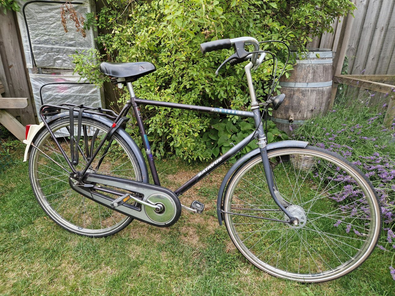 Oude fiets / stationsfiets