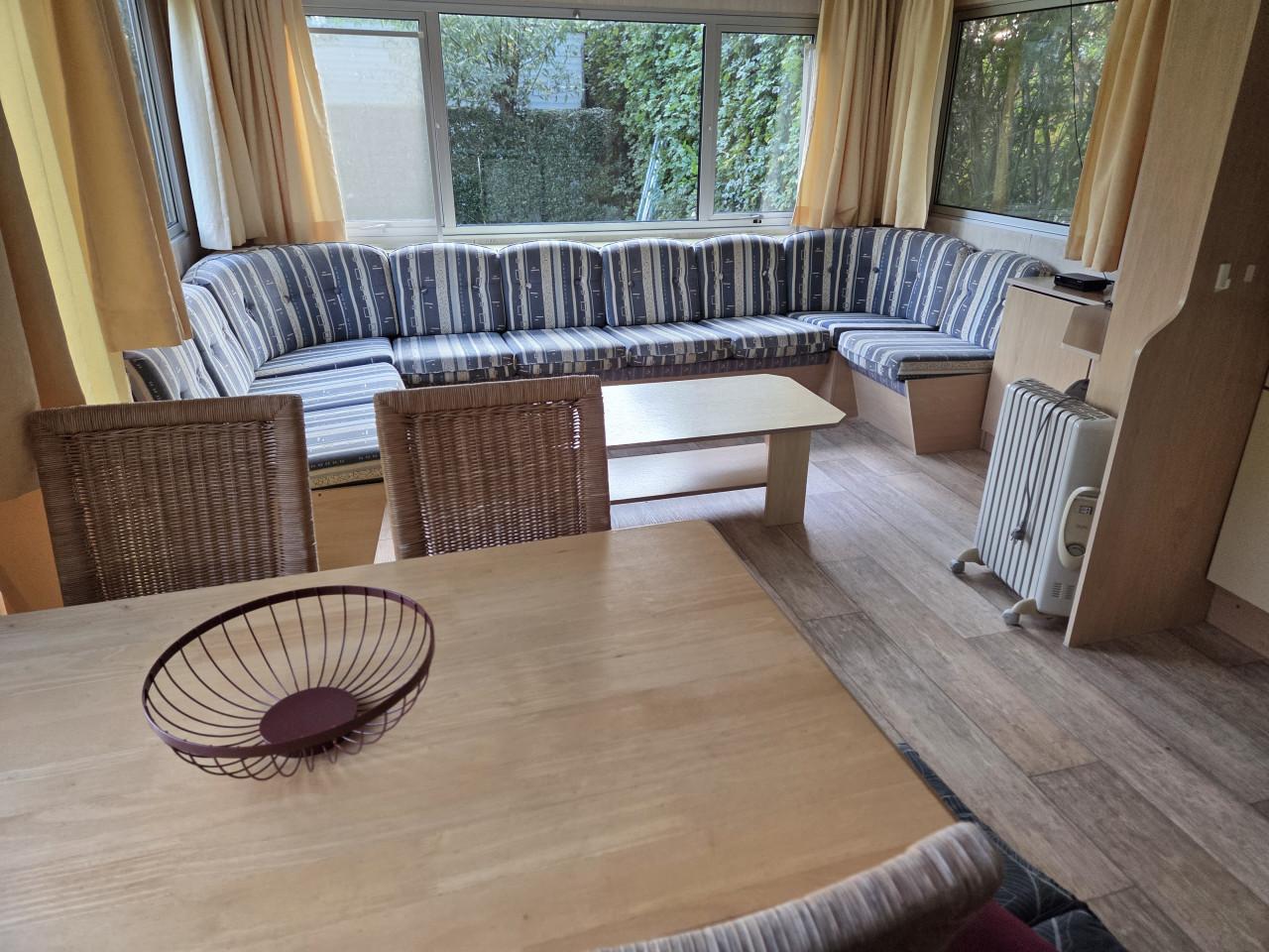 TE KOOP 3 STACARAVANS