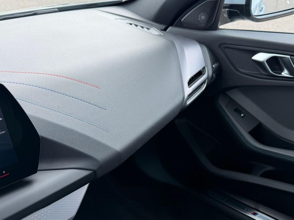 BMW 1 Serie 120 m sport design edition i panoramadak i camera i led i wides