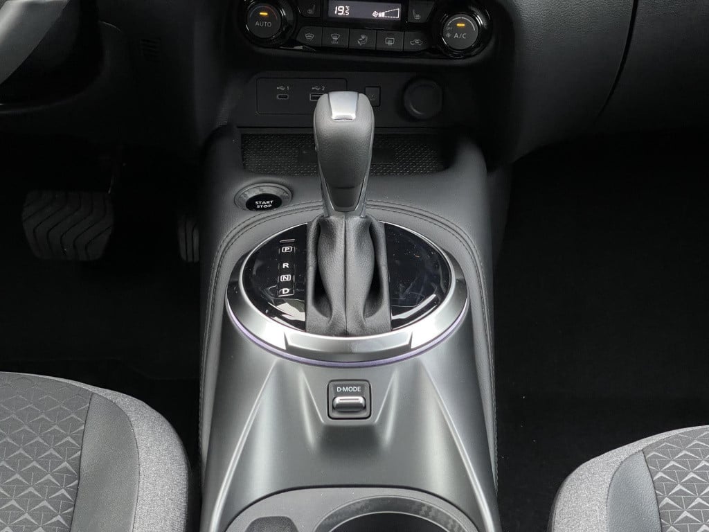 Nissan Juke 1.6 hybrid n-design cold + tech pack