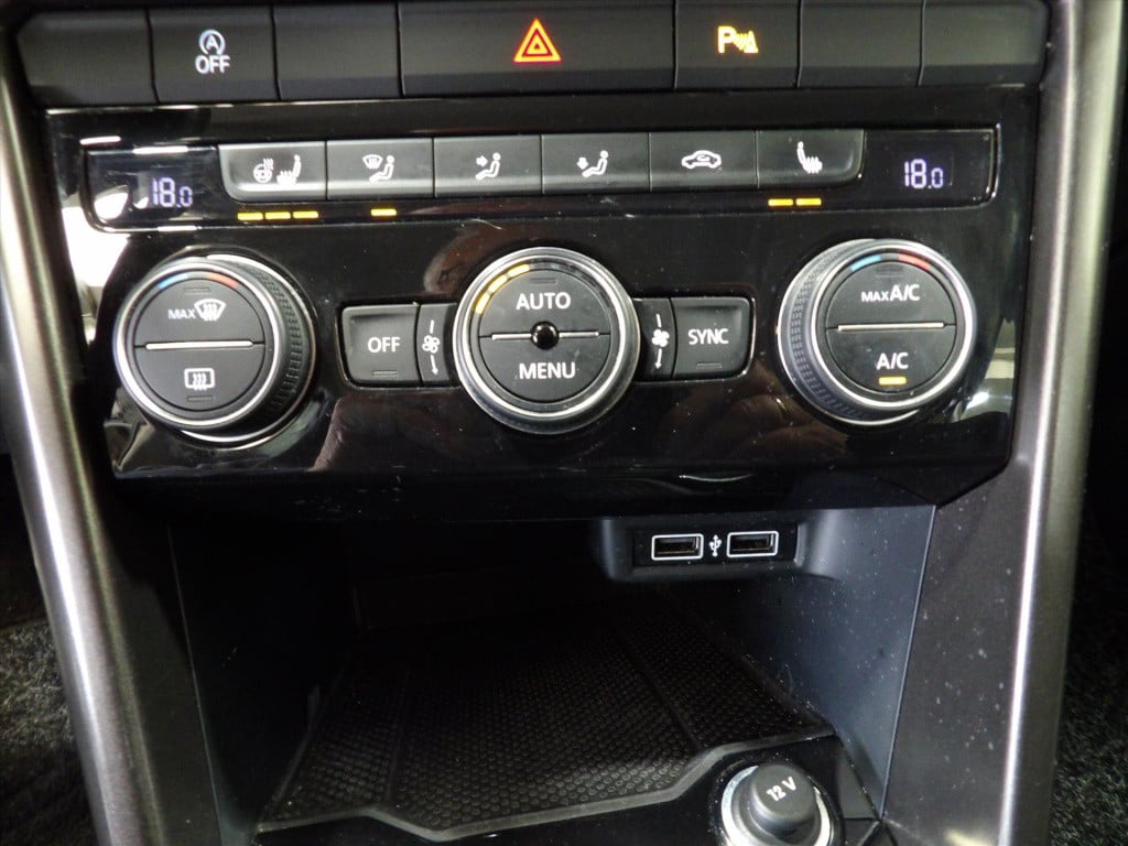 Volkswagen T-roc 1.5 tsi 150pk t-roc style