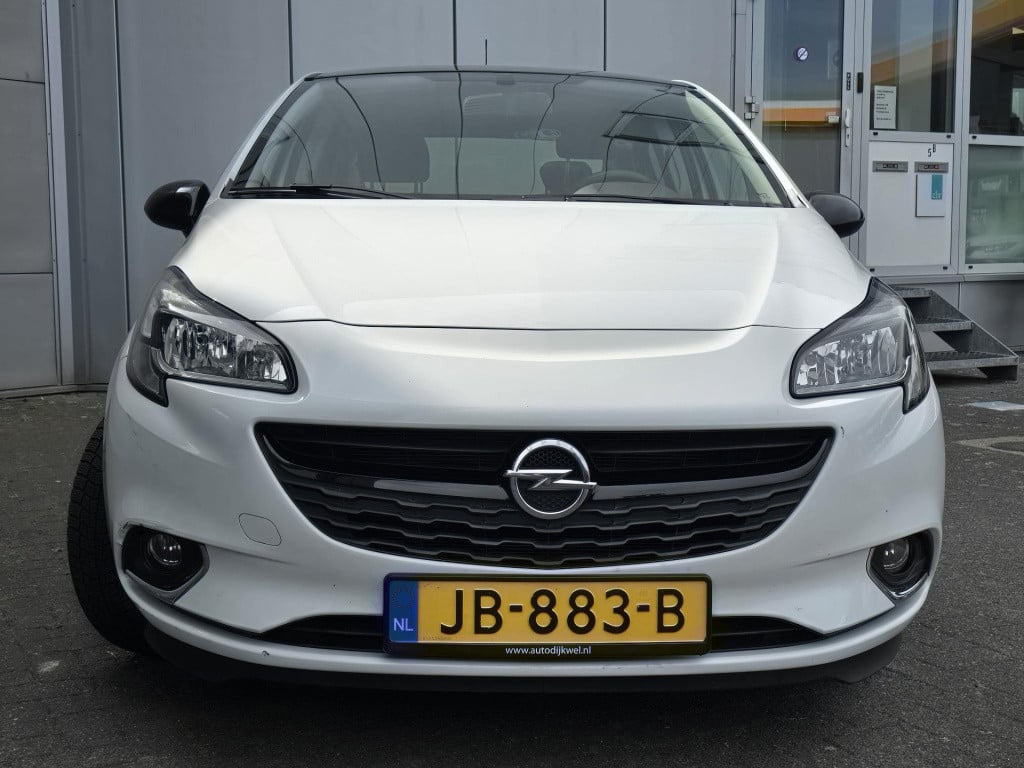 Opel Corsa 1.0 turbo color edition