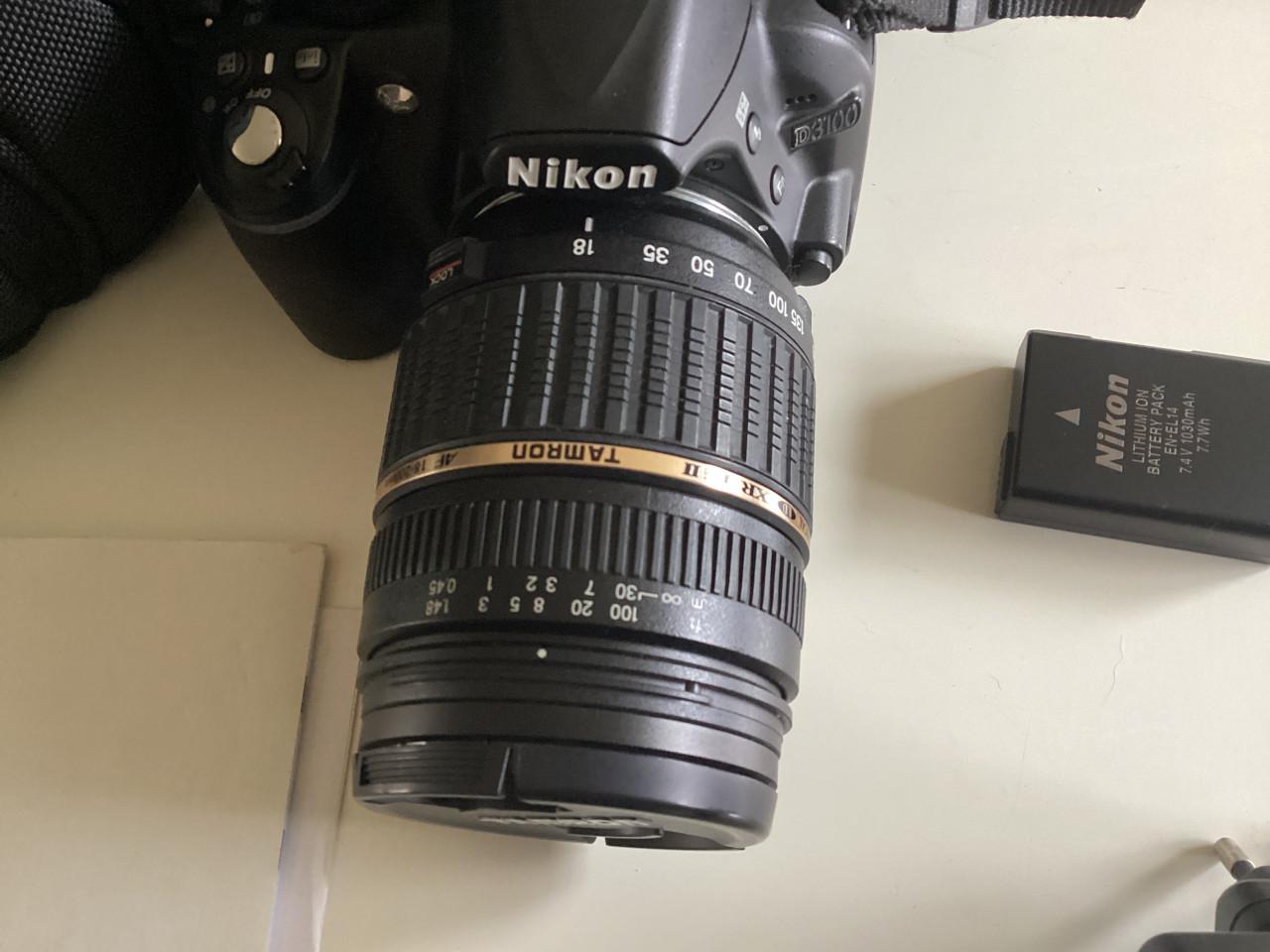 Nikon d3100 camera