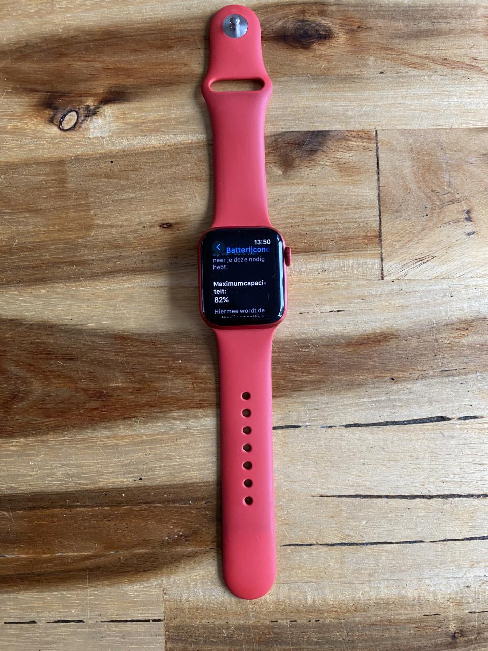 Horloge Apple watch rood