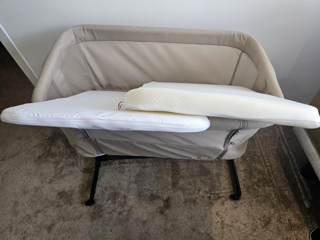 Co-sleeper