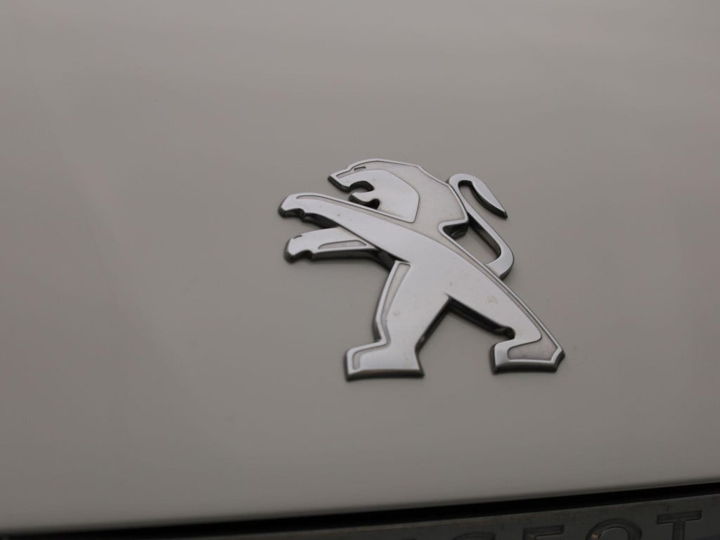 Peugeot 108 1.0 e-vti active | airco | bluetooth | lage km stand