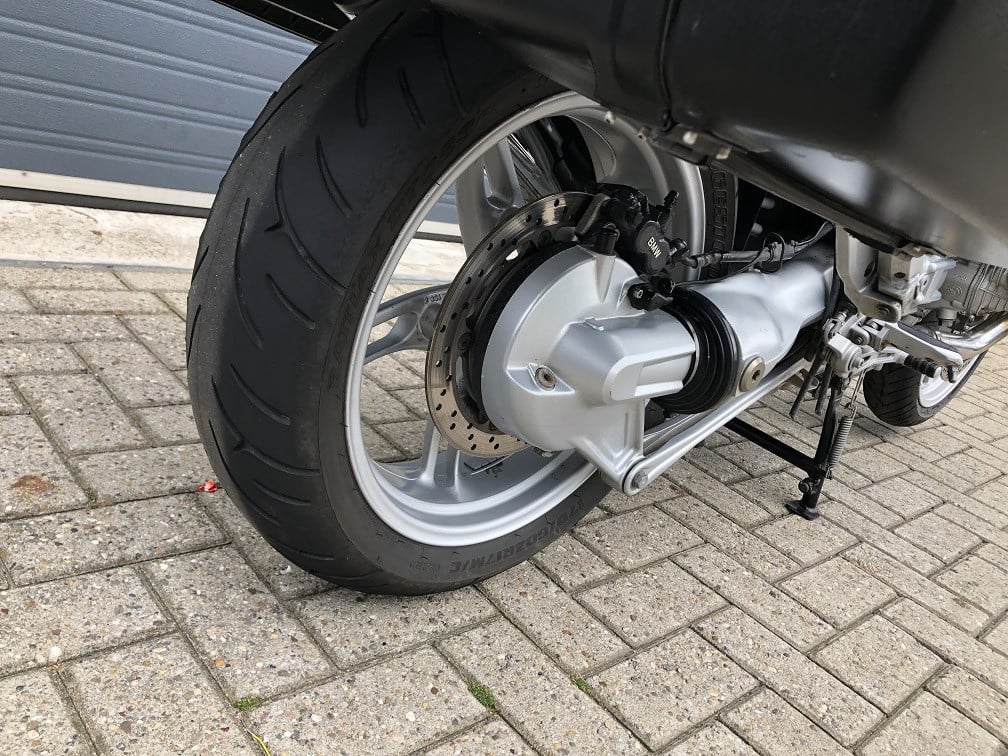BMW R1150R uit 2002 met 87dkm