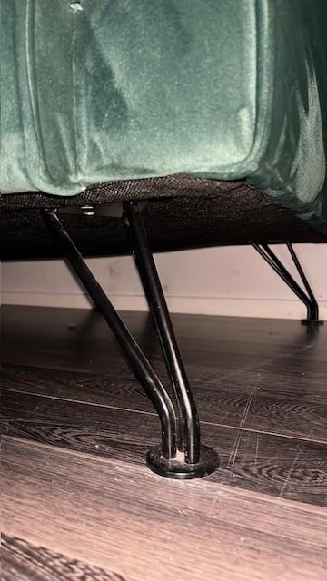 Mooie groene stevigzittende 3 zitsbank