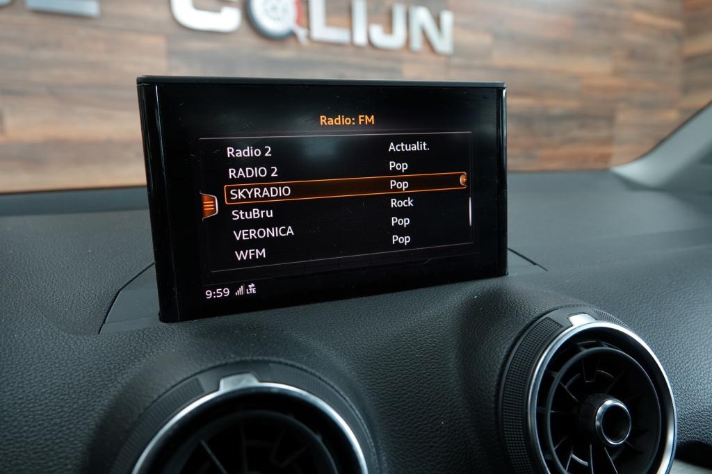 Audi Q2 1.0 tfsi sport | pdc | 19" | driveselect |