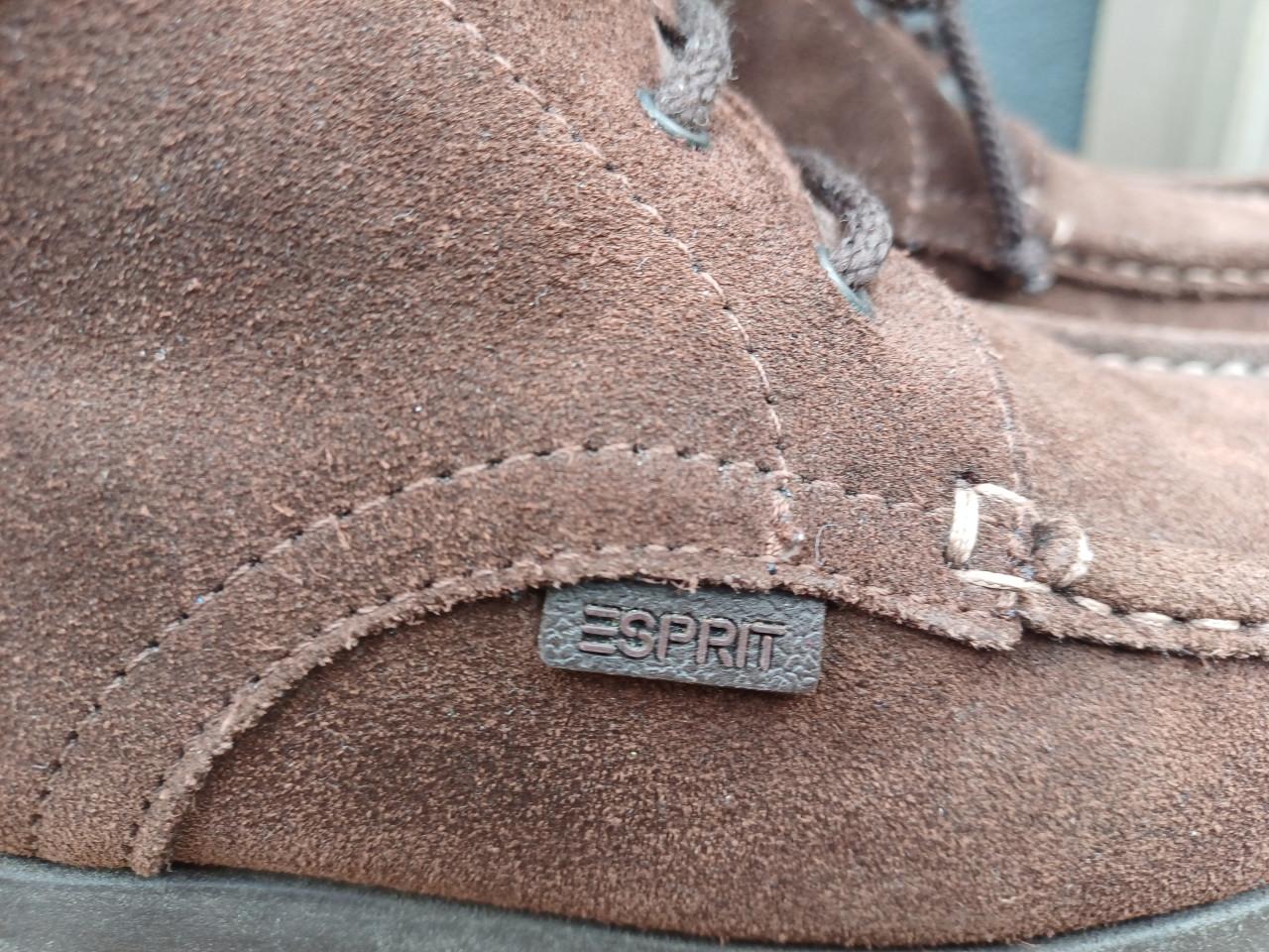 Leuke ESPRIT halfhoge laarsjes (37) + warme fluffy pantoffels