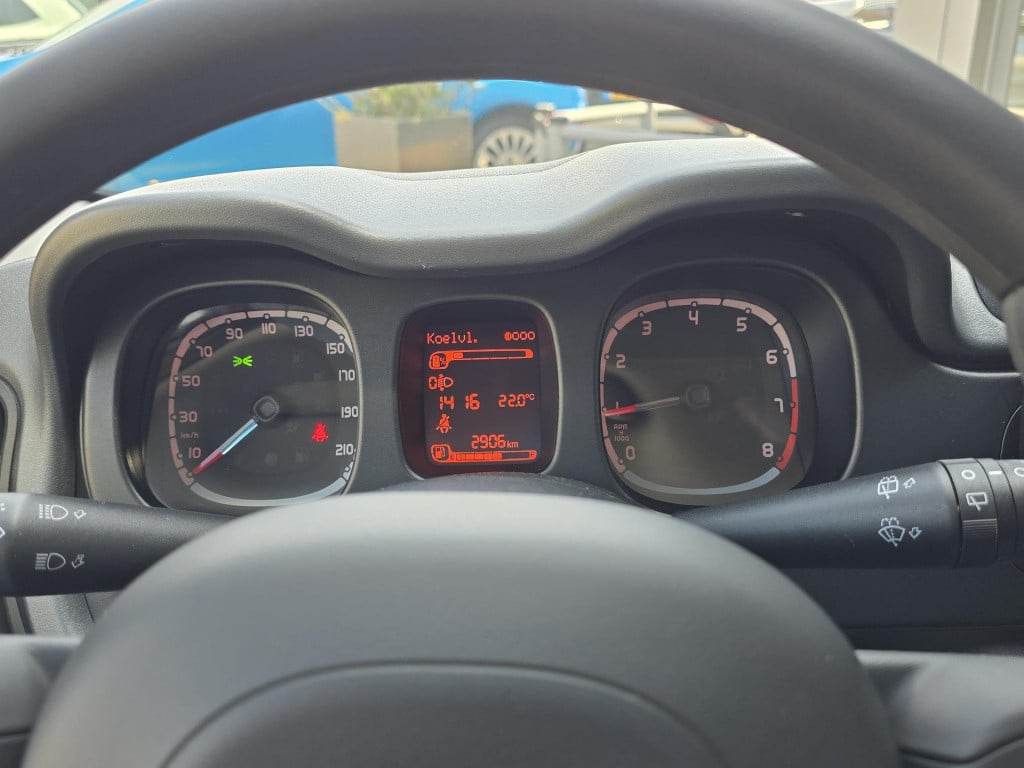 Fiat Panda 1.0 hybrid city life slechts 2895 km!!