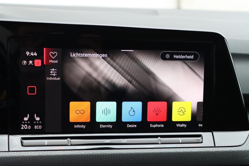 Volkswagen Golf 1.4 tsi ehybrid 245pk dsg6