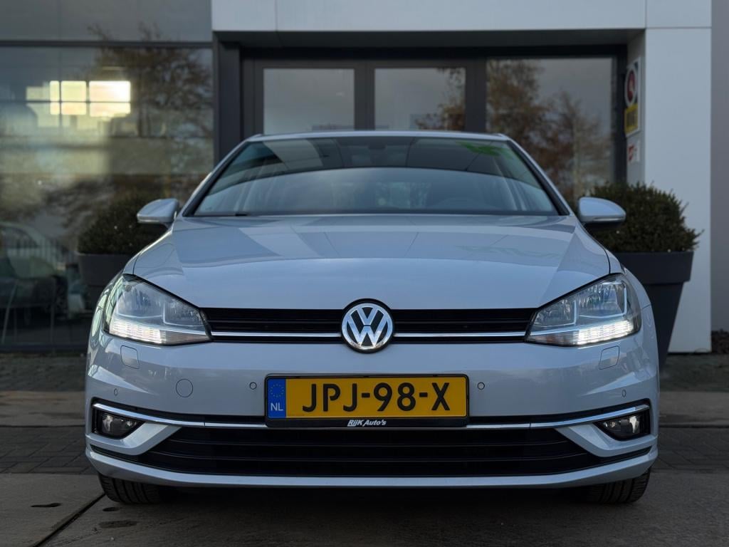 Volkswagen Golf 1.0 tsi join * virtual cockpit * navigatie * stoelverwarmin